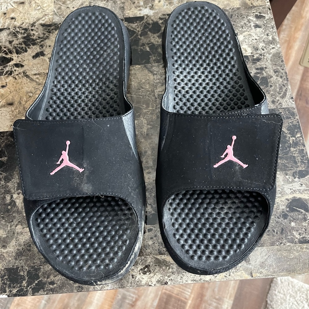 Women’s size 13 Jordan slides